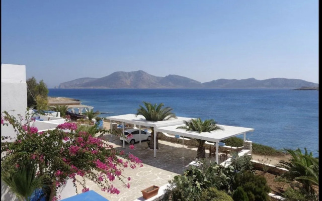 Posidonion Hotel