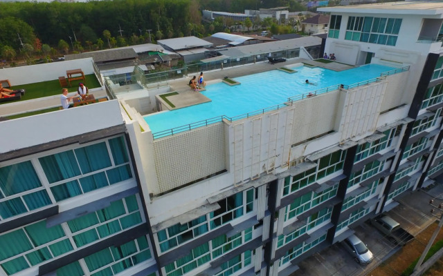 The Wide Suites