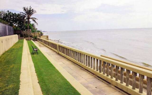 The Trust Pool and Garden Hua Hin