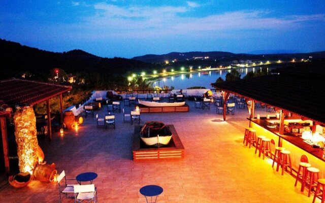 Agionissi Resort Hotel