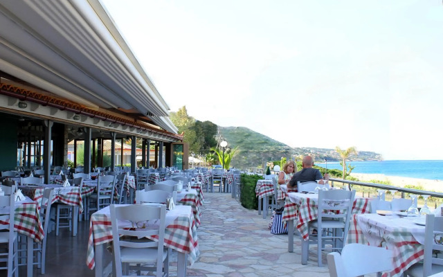 Paspalis Hotel