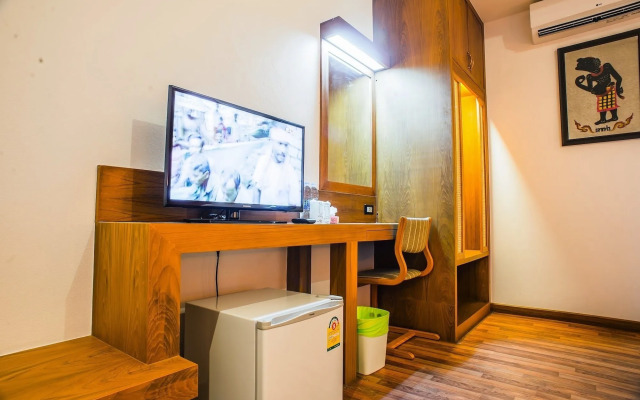Jingjit Hotel