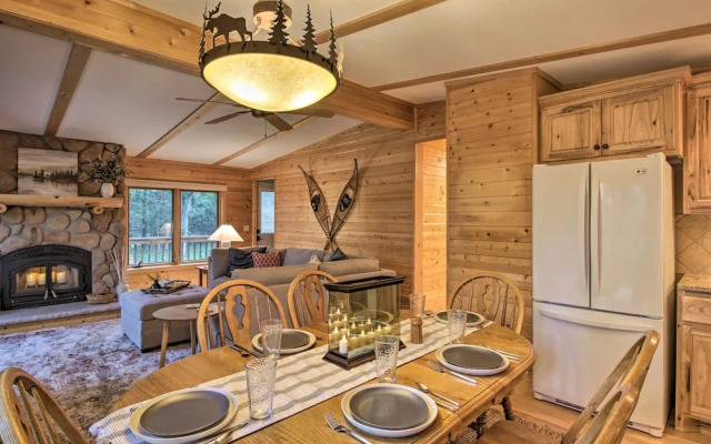 Spacious Cabin on Cross Lake: Treehouse & Sauna!