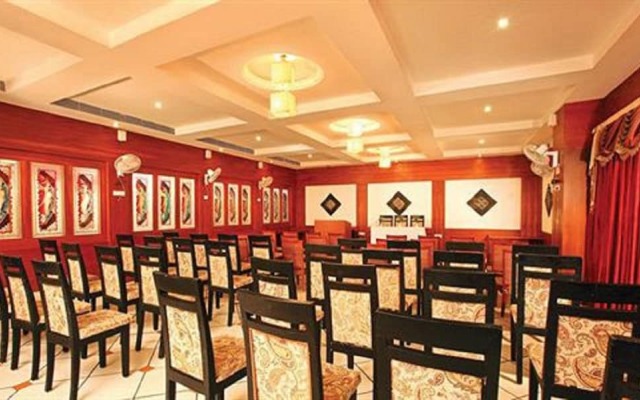 Emarald Hotels