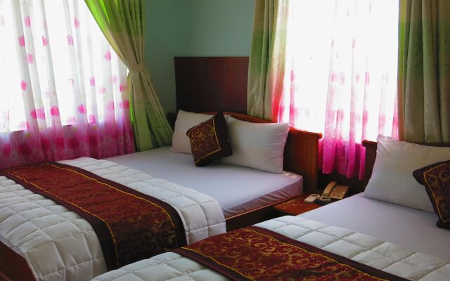 Quang Vinh 2 Hotel