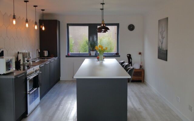 Firbank Lodge