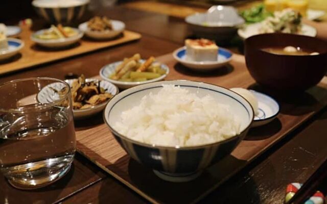 Bandai Lakeside Guesthouse