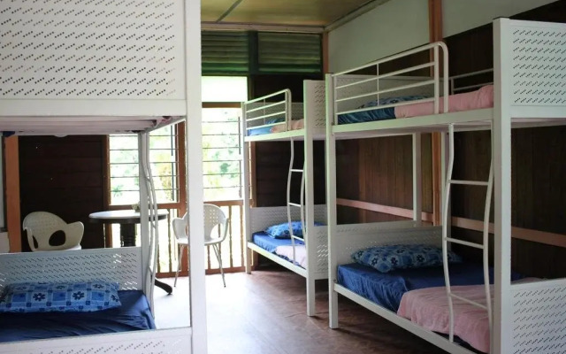 Titi Teras Village House