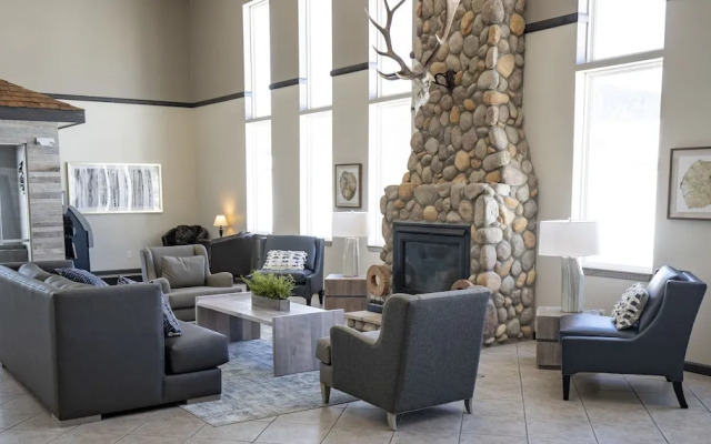 Whitewater Inn