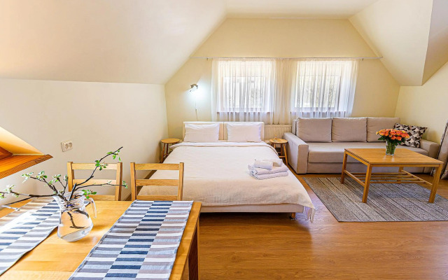 Diamond Beach Apartments