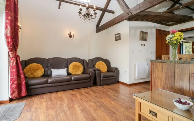 Walnut Cottage