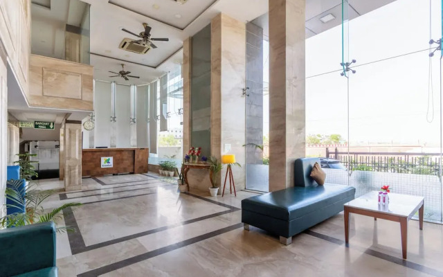 Treebo Premium Vinnie - Near Airport