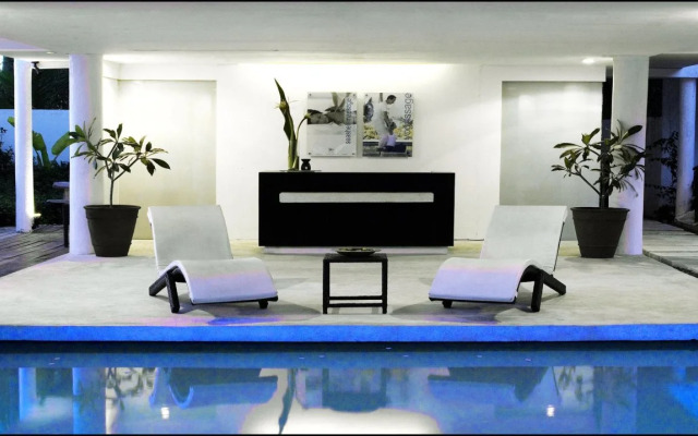 Pearl of the Pacific