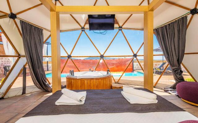 Kalkan Dome Suites & Deluxe-Glamping Holiday In Kalkan