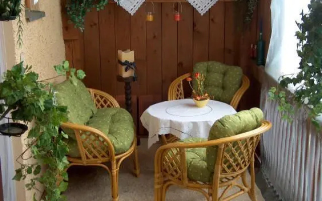 Bayerisches Landhaus bei Passau "Chalet Ilona im Park"