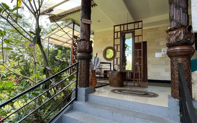 Villa Makcik Yogyakarta