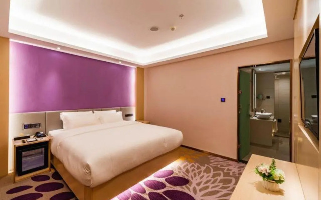 Huashuyi Hotel (Shanghai Jinshan City Beach Branch)