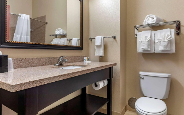 Comfort Inn & Suites Paris