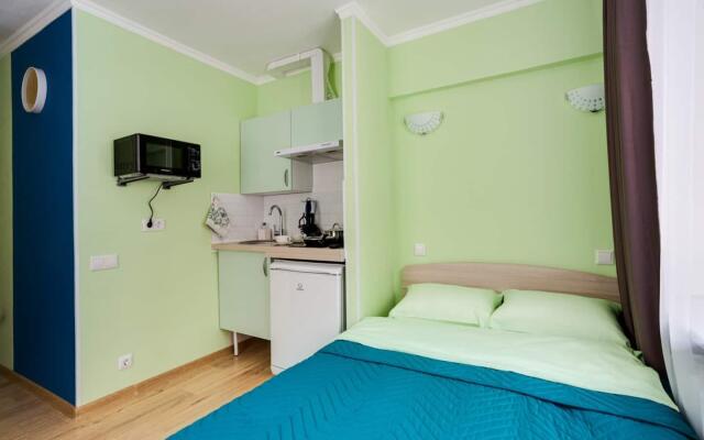 Санди на улице Поклонная