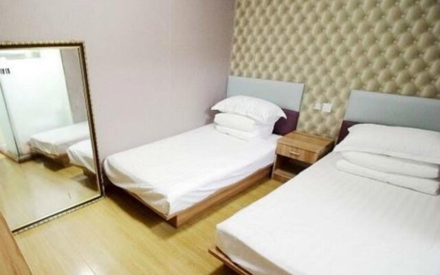 Little Free Time Internationa Hostel Qingdao