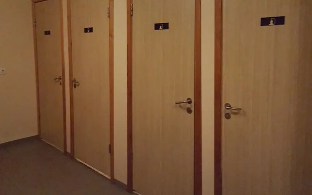 Guesthouse Leirubakki