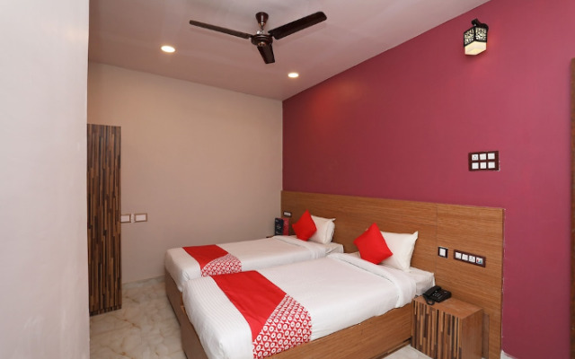 Nirmalya Plaza By OYO Rooms