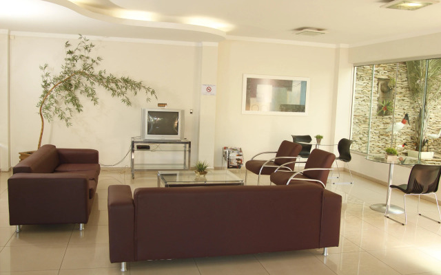 Turis Hotel