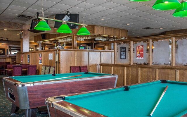 Quality Hotel & Suites