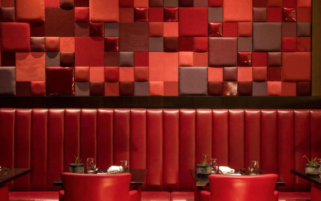 Mövenpick Hotel Frankfurt City