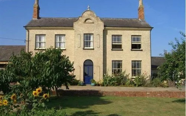 Woodleys Farm House