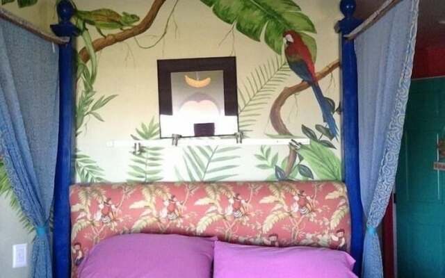 The Blue Water House