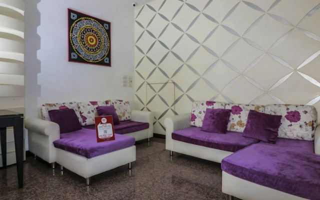 NIDA Rooms Patong Silk House