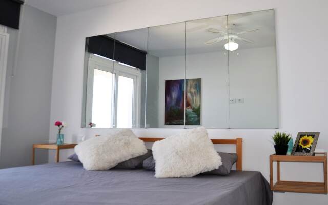 Apartamentos en Playa de Amadores - My Home, Your Home
