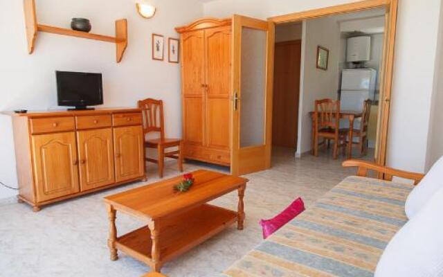 UHC Arco del Sol Family Complex