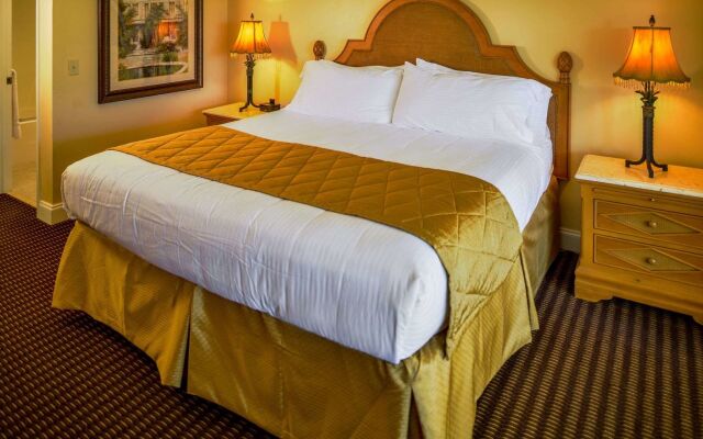 Hilton Vacation Club Charter Club Naples Bay
