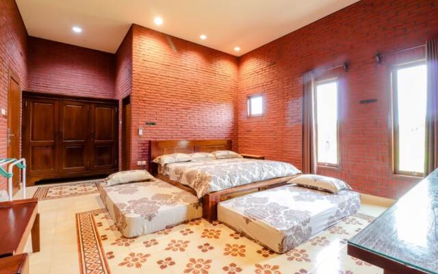 Pak Dhe Homestay