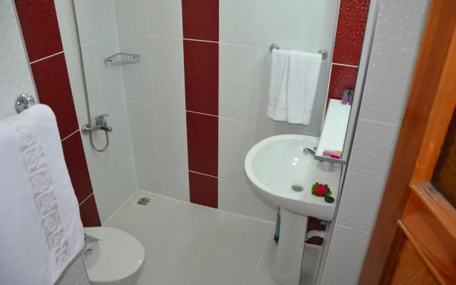 Dilek Otel