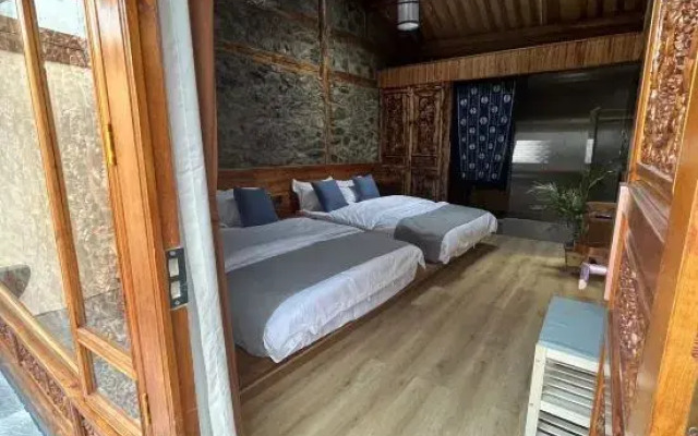 Dali Ancient City Tea Yunxuan Inn