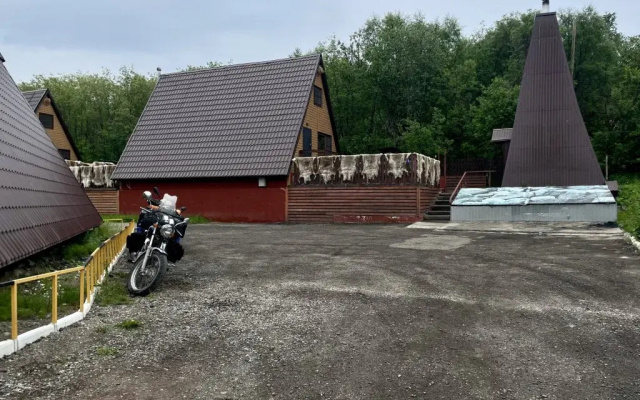 Guest house on Dolina Uyuta 1a