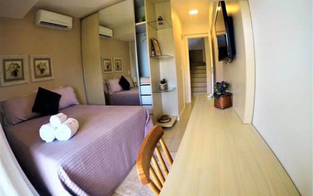 Duplex with Hot Tub near Beach by DM Apartments.