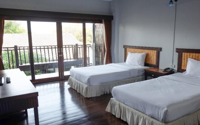 Vijitnakorn Nonpak Hotel