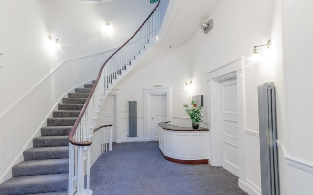 1 Bed- The Windsor Suite