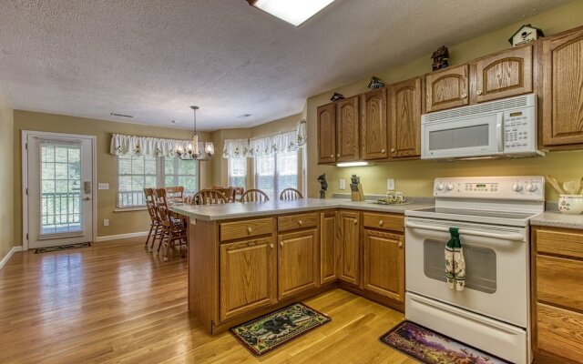 Bluebird's Song by HoneyBearCabins