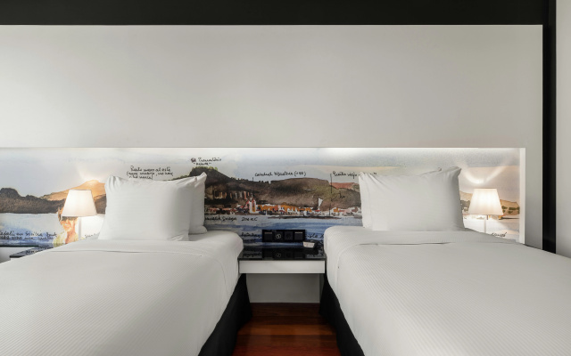 Hilton Madrid Airport - Image 5