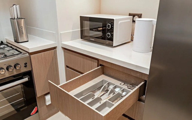 Luxury Burj Khalifa View 4BR