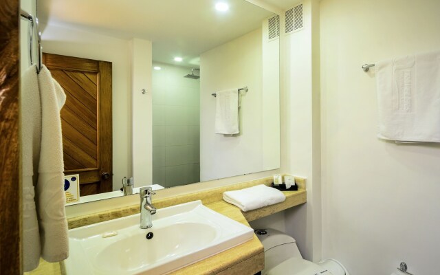 Travelers Suites Edificio Fontana Plaza