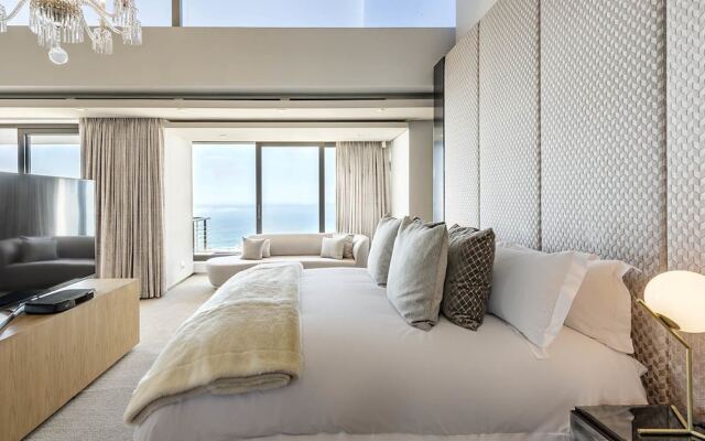 Moondance Villa & Suites