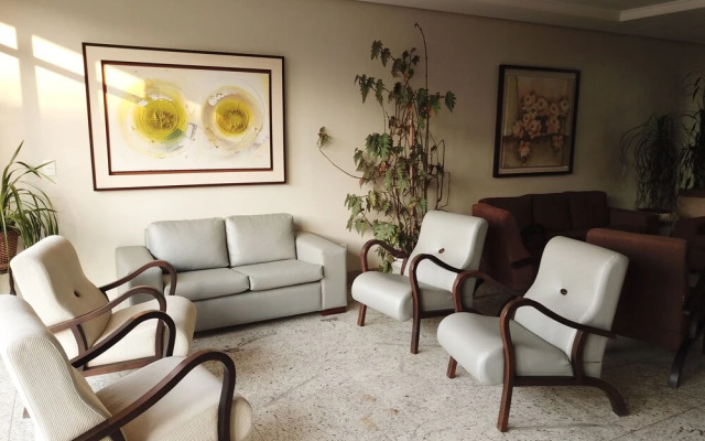 Center Hotel Cambará