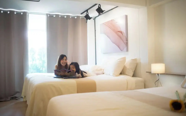 MINI-ME HUBS - Charm Suites in Old City