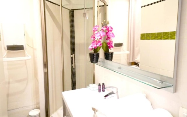 Apartment With one Bedroom in Annecy, With Wifi